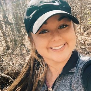 Meet your Posher, Brooke